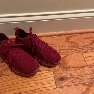 Burgundy size 8 sneakers slightly worn